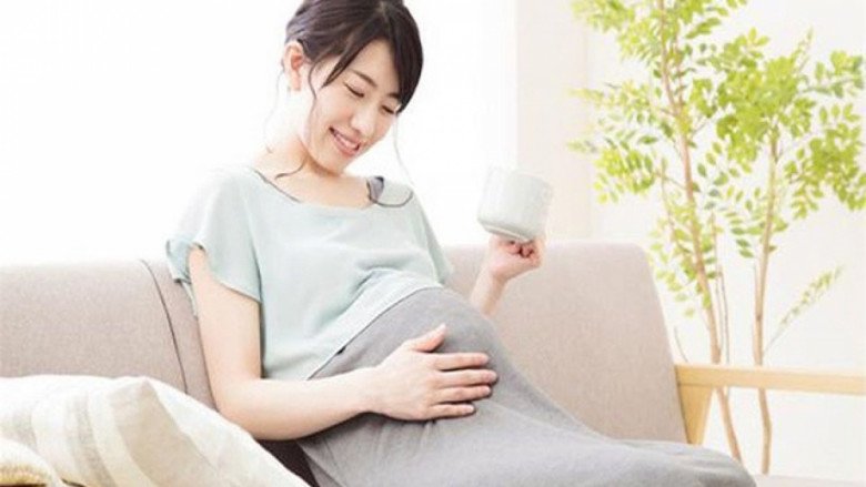 Sinh con thứ 3 ở tuổi U45, Khánh Thi được khen ngày càng xinh đẹp, nhan sắc tỏa sáng - 18