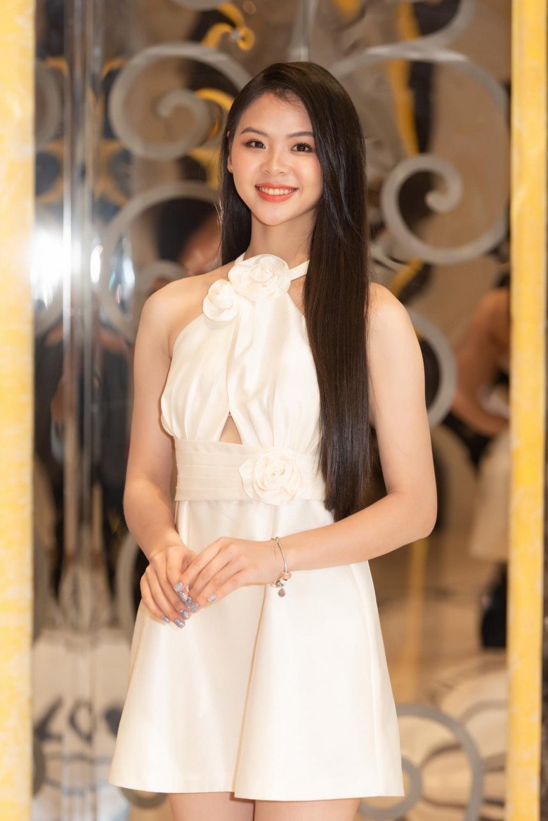 Dàn mỹ nhân bước vào ngày đầu Miss World Việt Nam, nhan sắc không khác gì tranh vẽ - 7