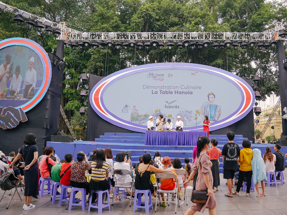 Đích thân đầu bếp của Đại sứ quán Pháp sẽ trình diễn và hướng dẫn nấu ăn miễn phí cho người dân như thế nào?