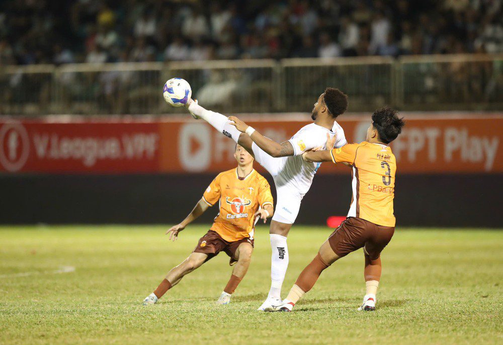 Trực tiếp HAGL vs Thép Xanh Nam Định 0-0 (H2): Châu Ngọc Quang lỡ cơ hội