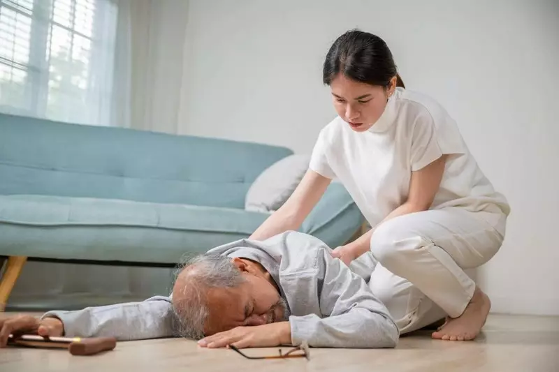 Đừng để nỗi sợ đột quỵ chi phối cuộc sống: Nhận thức đúng và hành động đúng