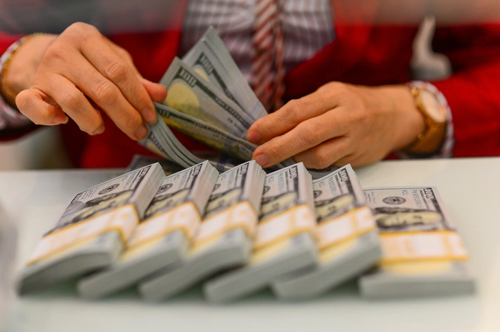 Giá USD lần đầu vượt 26.100 đồng, cao nhất từ trước đến nay