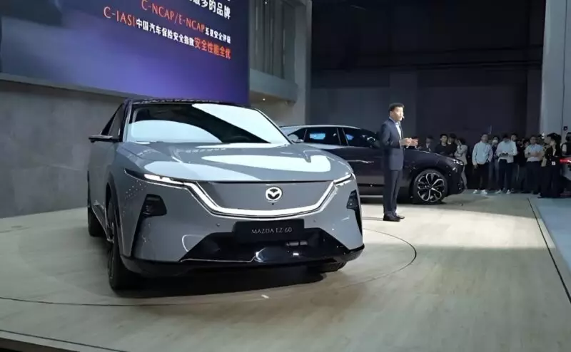Mazda EZ-60 ra mắt: Thiết kế sắc nét, nội thất số hóa ấn tượng, cạnh tranh mạnh ở phân khúc SUV điện