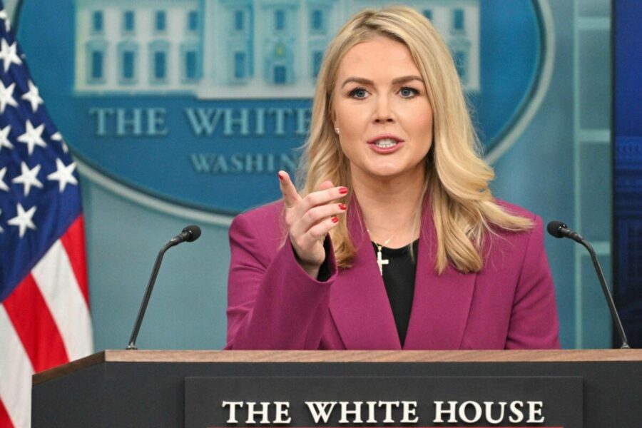 Nhà Trắng kêu gọi Phố Wall tin tưởng vào Tổng thống Trump giữa cơn bão thuế quan