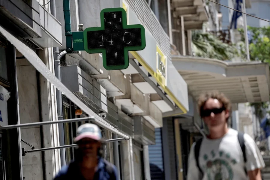 Athens nắng nóng