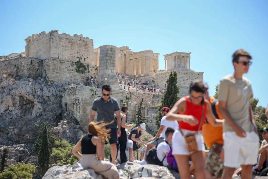 Athens nắng nóng