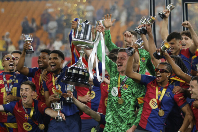 Barca thu về bao nhiêu tiền khi vô địch La Liga và Cúp Nhà vua