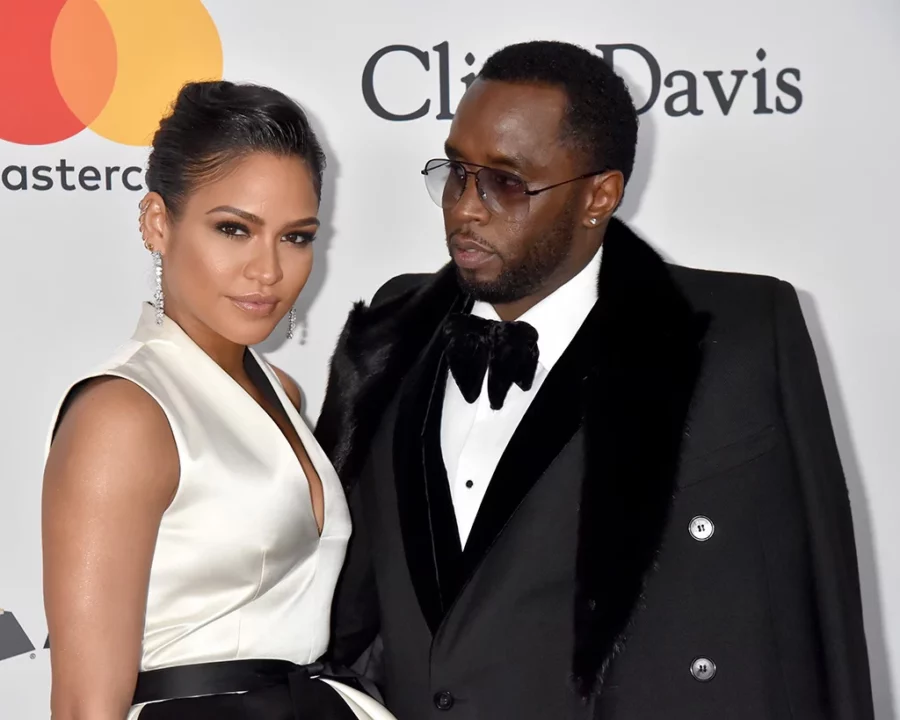 Cassie tố cáo Diddy