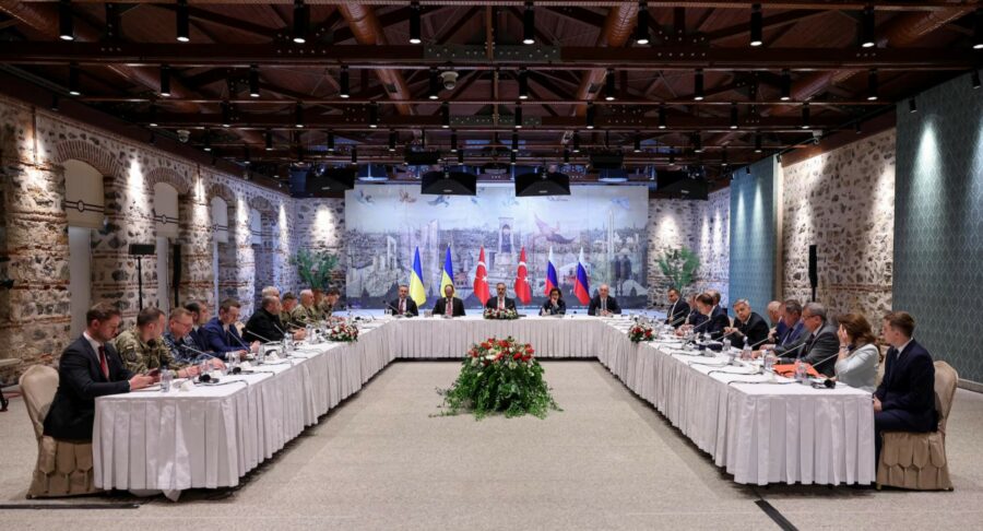 tăng sức ép lên Nga