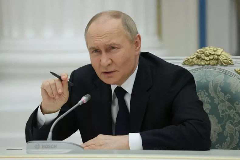 Donald Trump chỉ trích Putin