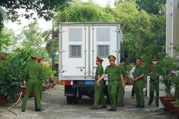 Lê Tùng Vân
