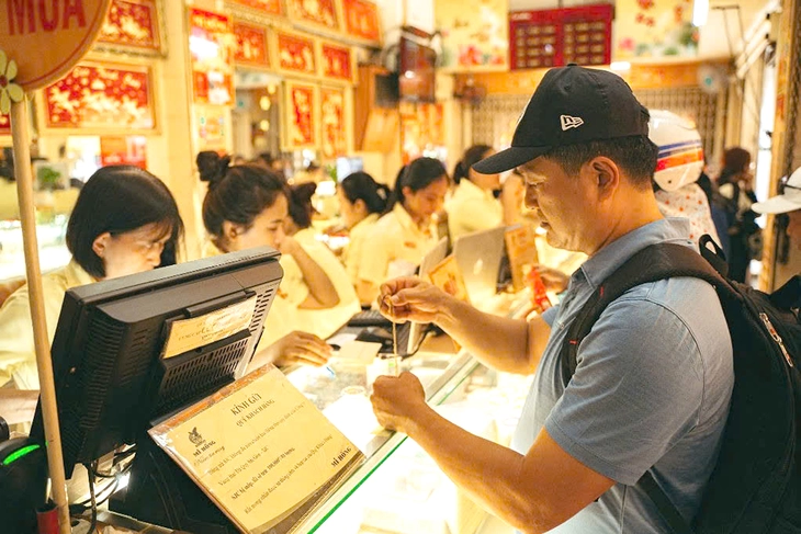độc quyền vàng miếng