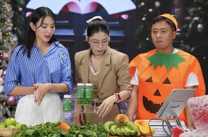 Hoa hậu Thùy Tiên