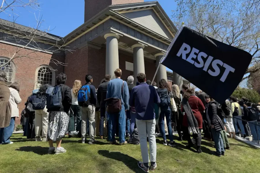 lệnh cấm sinh viên quốc tế Harvard