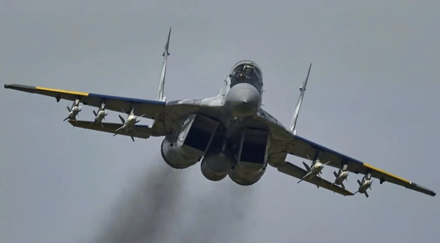 máy bay chiến đấu MiG-29_1
