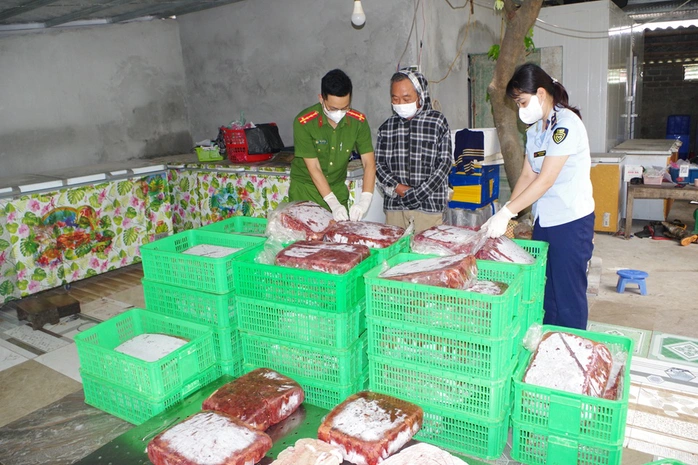 nội tạng động vật bốc mùi