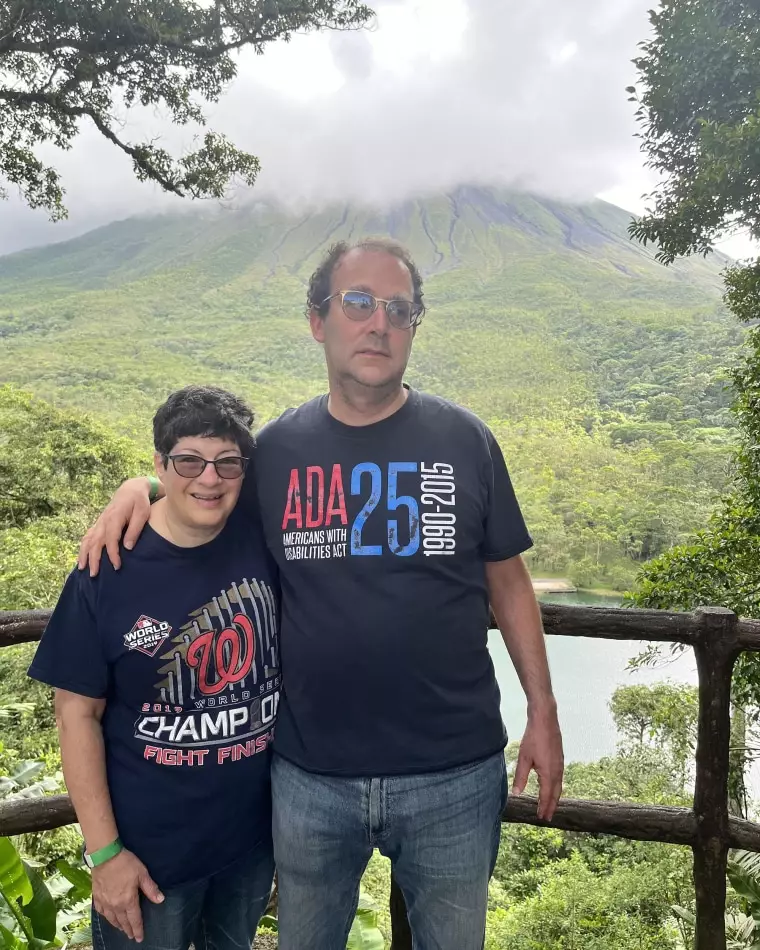 Phát ngôn của Bộ trưởng Y tế Mỹ về tự kỷ gây làn sóng phản đối