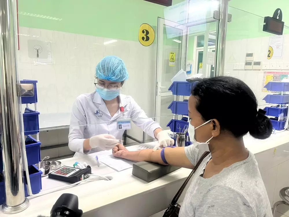 Tổng Bí thư Tô Lâm chỉ đạo tiến tới miễn viện phí toàn dân từ 2030