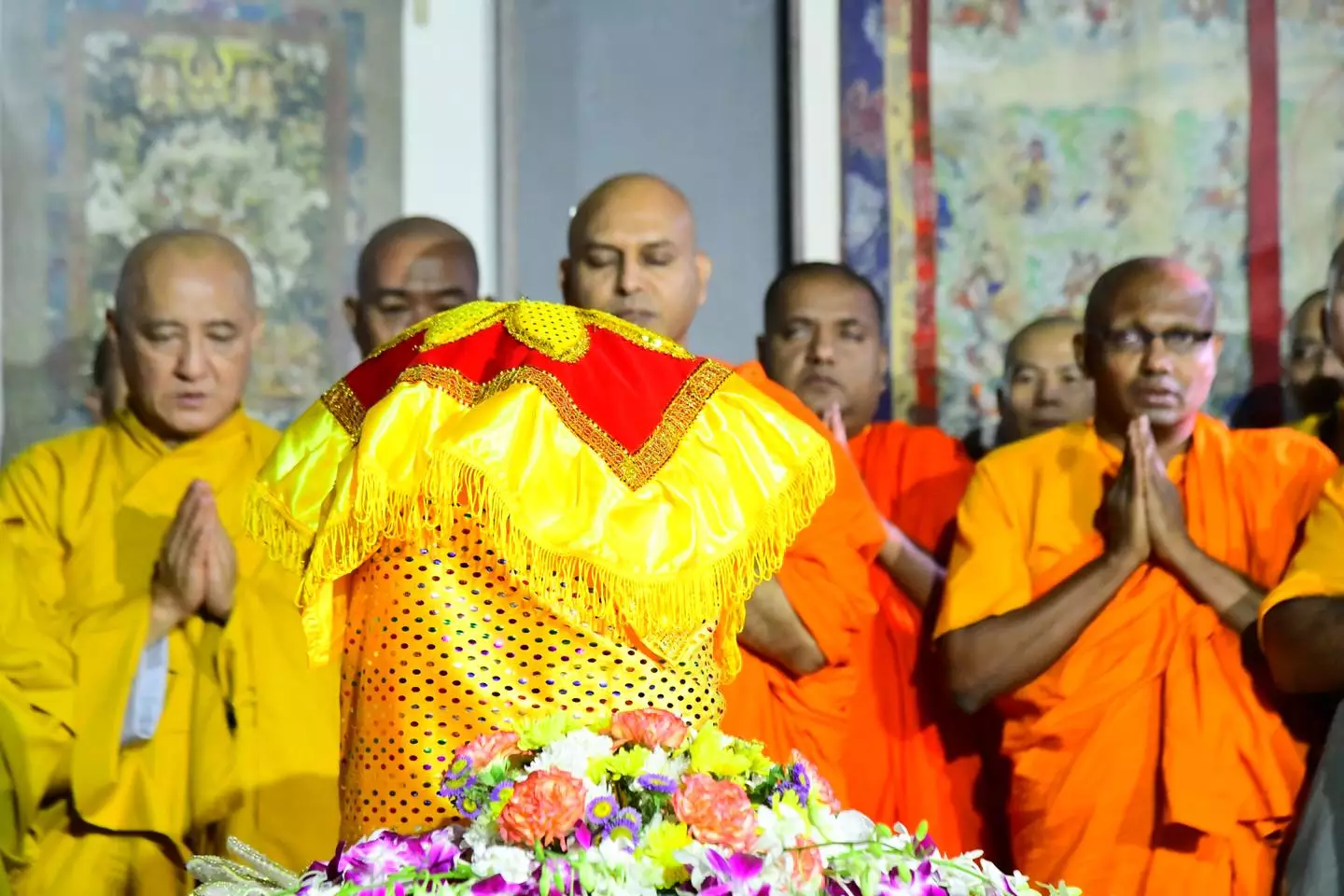 Xá lợi Phật lần đầu được cung thỉnh về Việt Nam, tôn trí tại TP.HCM