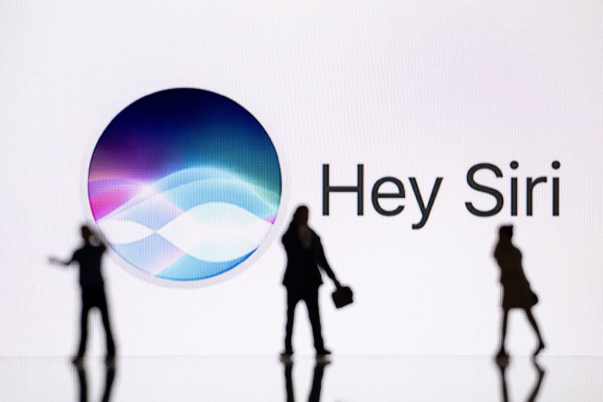 Apple bị cổ đông kiện vì trì hoãn tích hợp AI vào Siri - Hình ảnh minh họa