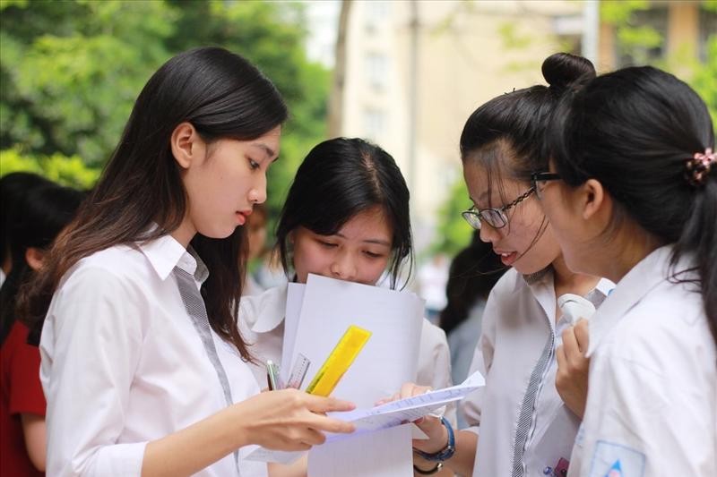 Bộ Giáo dục yêu cầu các đại học rà soát tổ hợp xét tuyển năm 2025