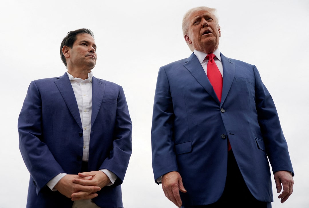 Chính quyền Trump giữ khoảng cách với chiến dịch tấn công Iran của Israel - Hình ảnh minh họa