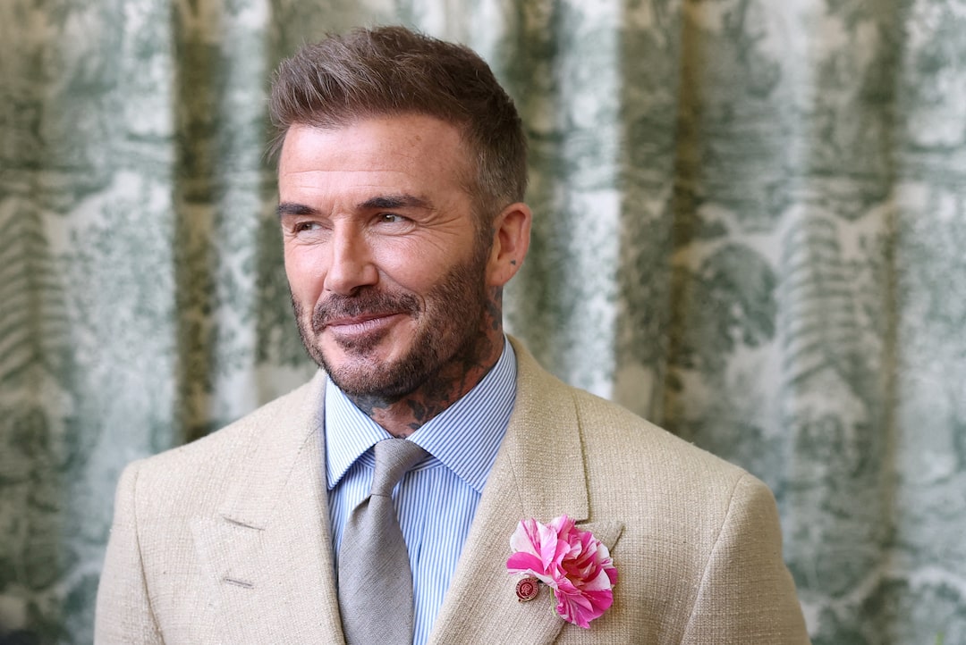 David Beckham và Gary Oldman được phong tước hiệp sĩ trong lễ vinh danh sinh nhật Vua Charles - Hình ảnh minh họa