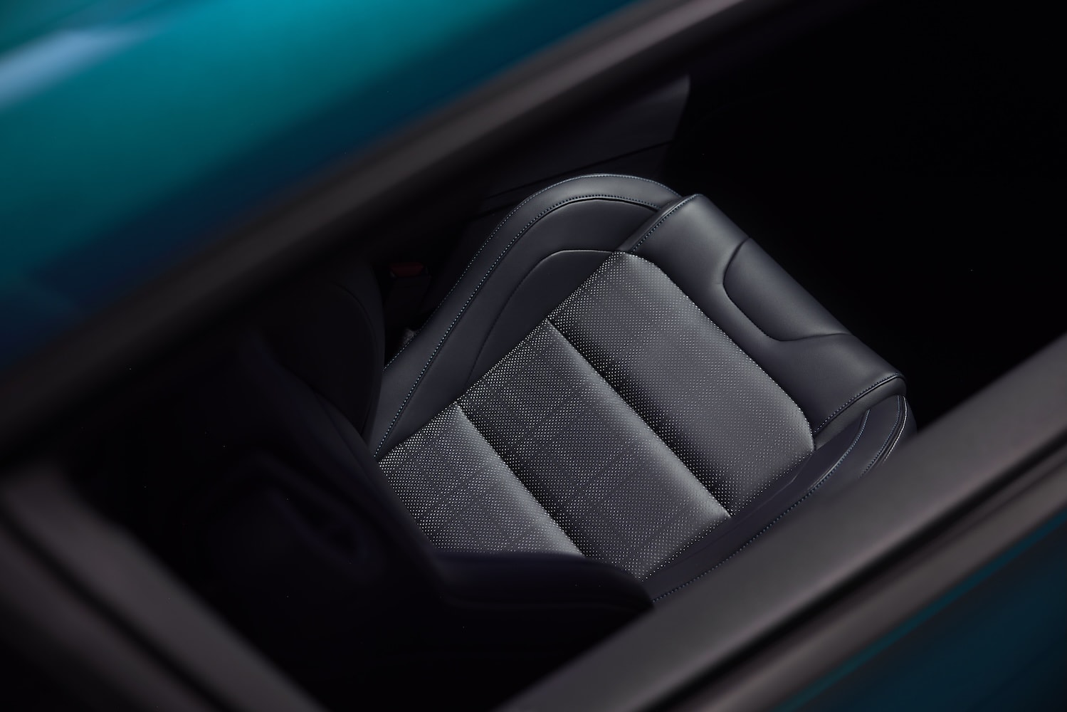 Ford Mustang FX Package 2026 tái hiện huyền thoại Fox Body những năm 80 - Hình ảnh minh họa