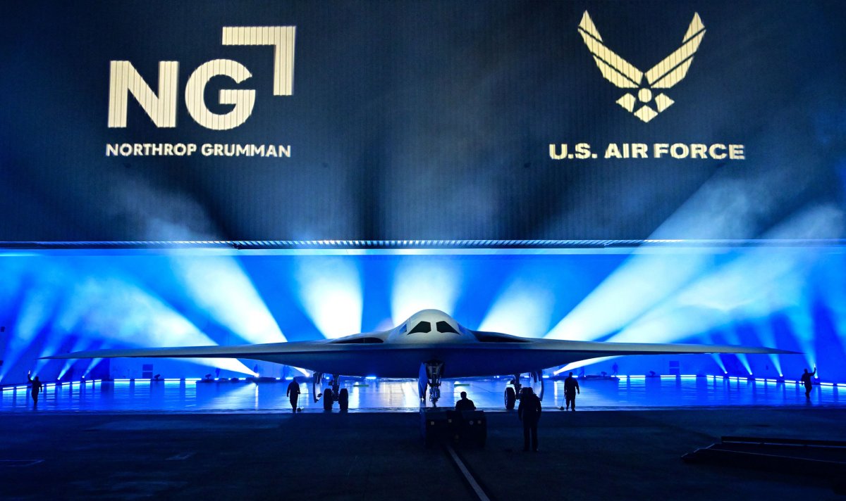 Không kích Iran: B-2 phơi bày giới hạn của chiến lược “máy bay không người lái” - Hình ảnh minh họa