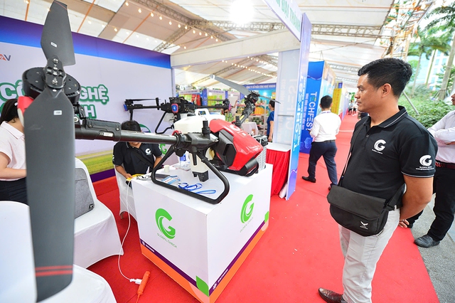 Luật mới siết chặt quản lý UAV, yêu cầu đăng ký và cấp phép bay - Hình ảnh minh họa