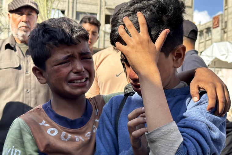 Người mẹ Palestine bị bắn chết khi đi nhận viện trợ ở Gaza - Hình ảnh minh họa