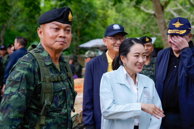 Thủ tướng Thái Lan gặp tướng Boonsin để hạ nhiệt khủng hoảng - Hình ảnh minh họa