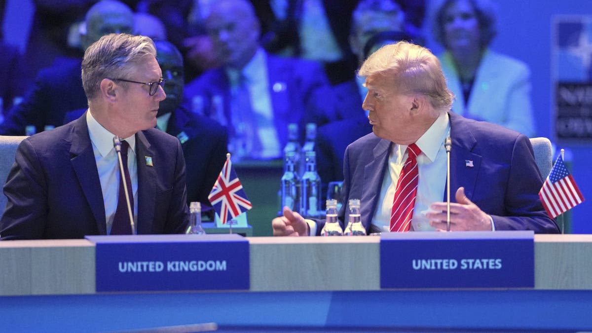 Trump chuyển từ đe dọa rút Mỹ khỏi NATO sang vị trí "cha đẻ" liên minh - Hình ảnh minh họa