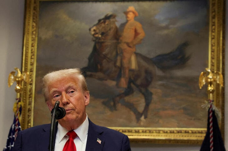 Trump đẩy mạnh hồi sinh ngành chip Mỹ, đối mặt nhiều thách thức - Hình ảnh minh họa