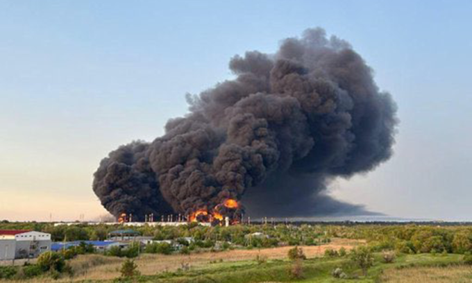 Ukraine tập kích căn cứ không quân chiến lược Nga ở sâu trong lãnh thổ - Hình ảnh minh họa