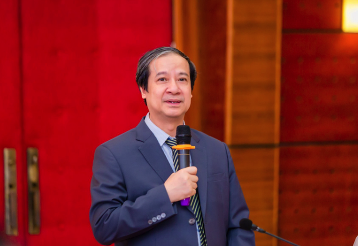 Bộ trưởng Nguyễn Kim Sơn: Vì sao chưa thể quay lại dùng một bộ sách giáo khoa duy nhất? - Hình ảnh minh họa