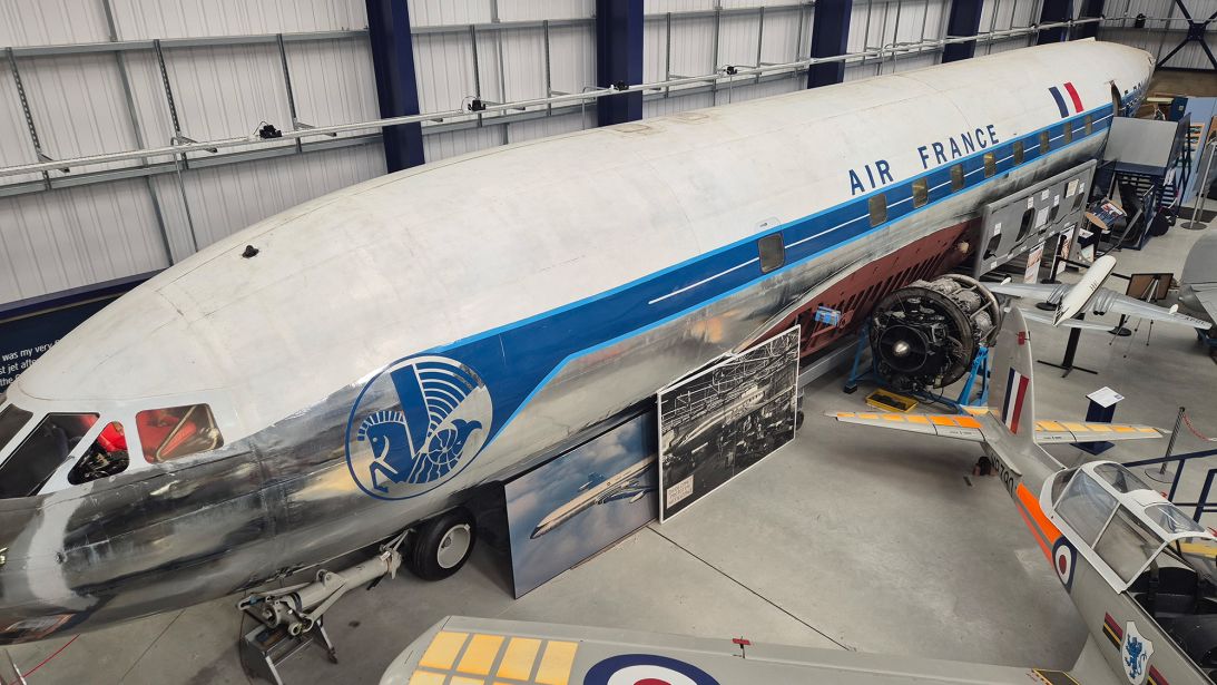 De Havilland Comet: Bi kịch của kẻ tiên phong định hình an toàn hàng không hiện đại - Hình ảnh minh họa