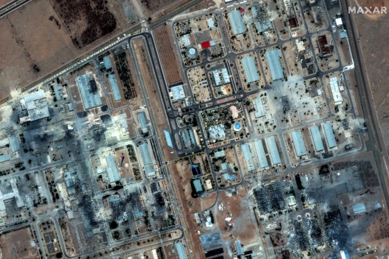 Israel cảnh báo Iran không được khai quật uranium làm giàu bị vùi lấp - Hình ảnh minh họa