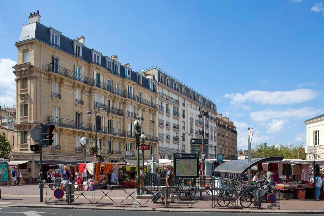 Người phụ nữ Mỹ 79 tuổi chuyển đến Paris và gọi đó là quyết định đúng đắn nhất đời mình - Hình ảnh minh họa