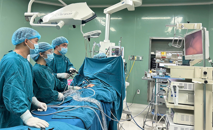 Phẫu thuật cứu bé gái 2 tuổi bị xoắn dạ dày 180 độ tại Quảng Ngãi - Hình ảnh minh họa