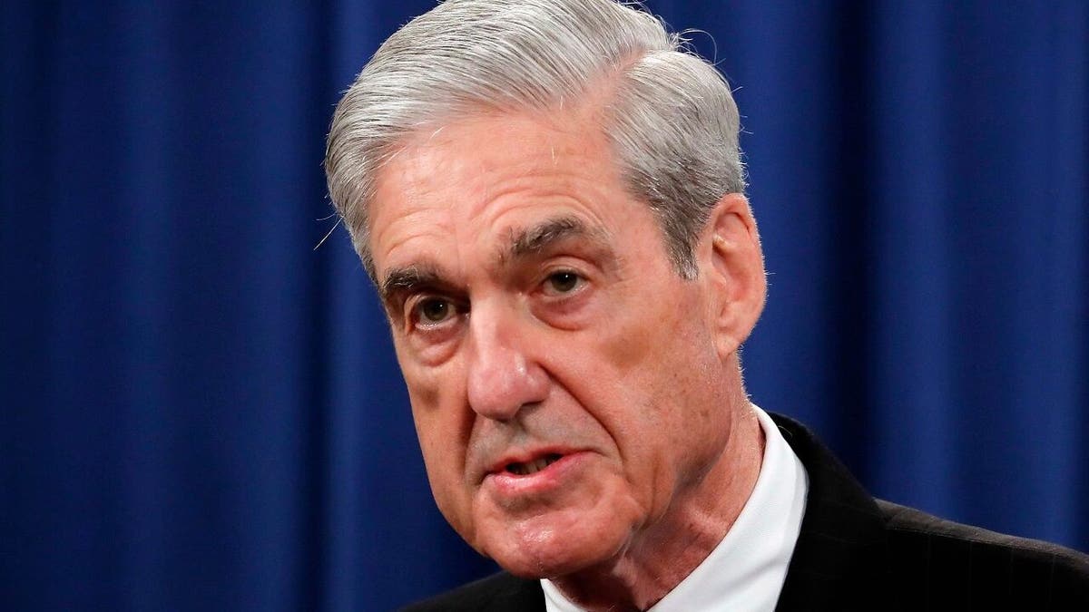 Phụ lục mật báo cáo Durham hé lộ vai trò của quỹ Soros trong nghi án Trump-Nga - Hình ảnh minh họa