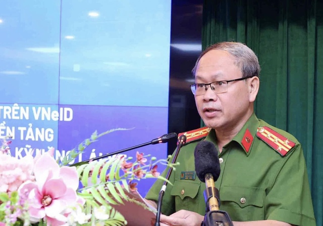 Triển khai 43 tiện ích trên VNeID, bổ sung trợ lý ảo AI phục vụ người dân - Hình ảnh minh họa