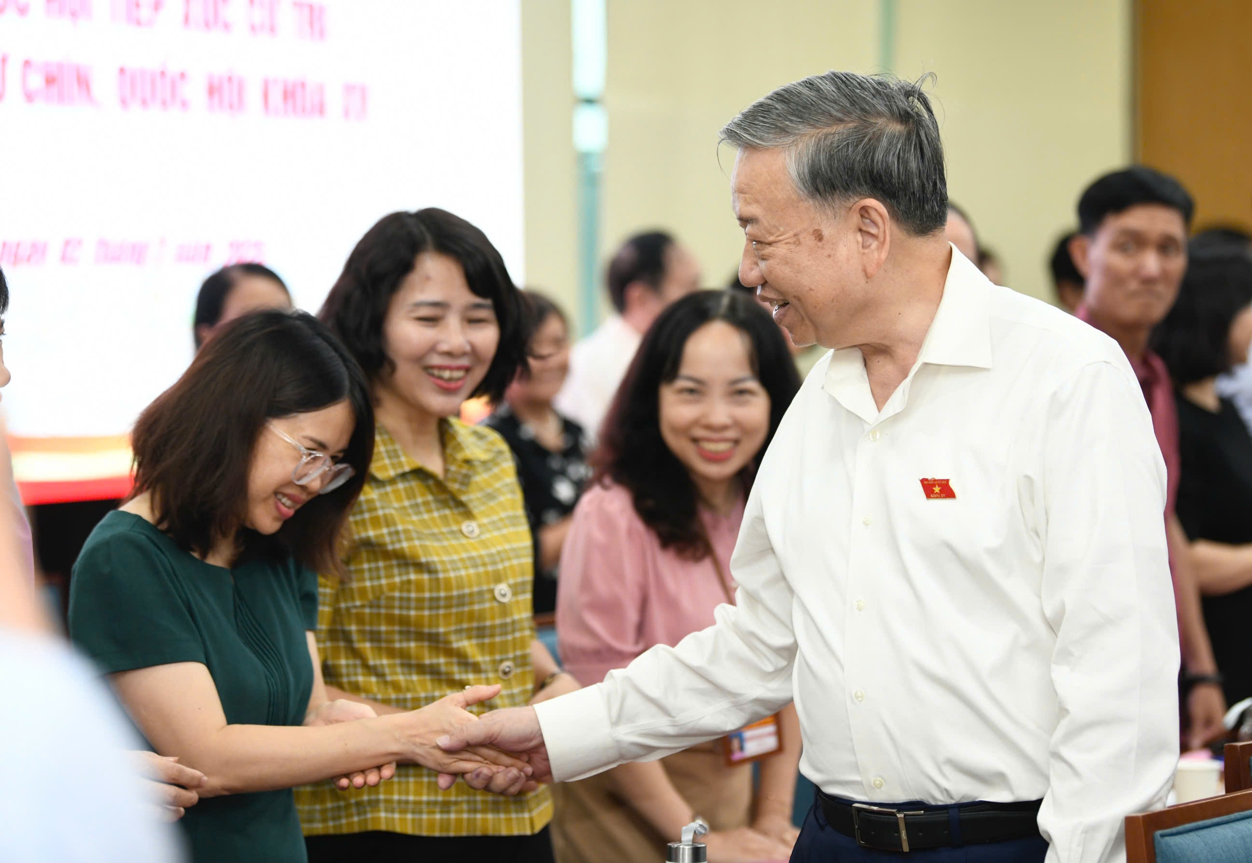 - Hình ảnh minh họa