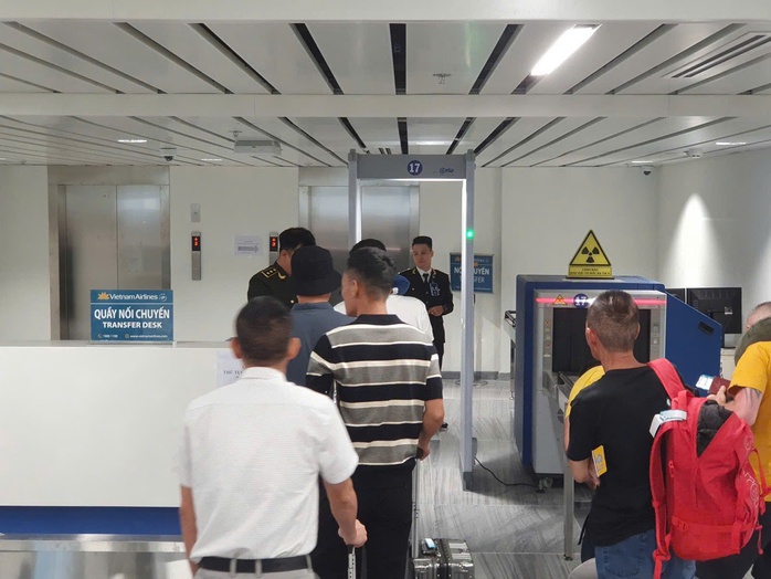 Chất lượng dịch vụ sân bay: Không chỉ là chuyện cởi giày, mà là nụ cười và công nghệ - Hình ảnh minh họa